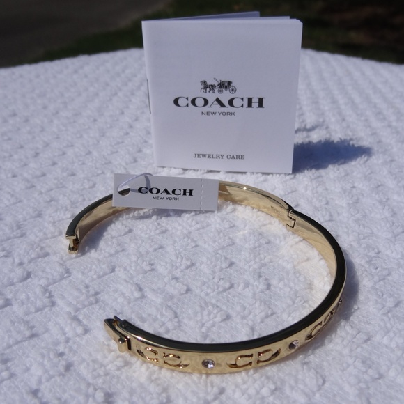 COACH Gold bangle Bracelet Signature Kissing - Picture 5 of 8